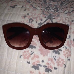 Cute sunglasses!
